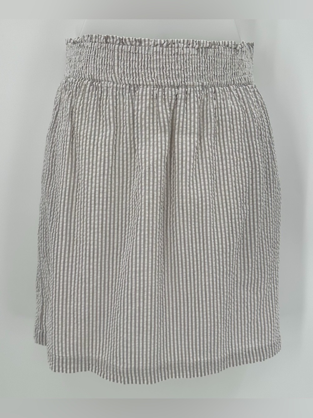 TULIP B Skirt Womens M Gray White Stripe Seersucker Mini Pockets Lined Cotton